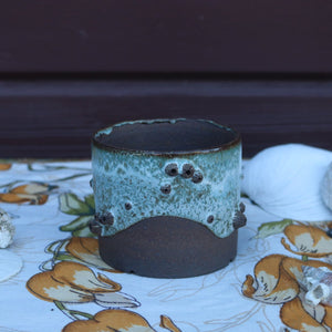 Small Barnacle Planter